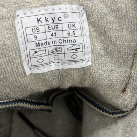 International Honor Products KKYC Ankle Boot with Lace-Up Closure Women size 9 - Picture 6 of 7